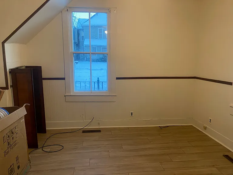 1014 Lincoln St — Photo 7