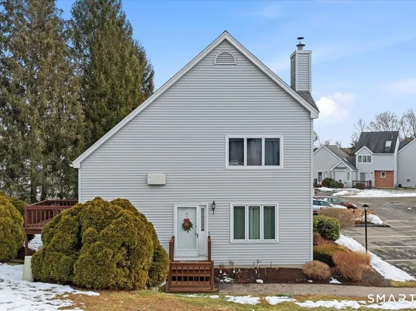 51 Eastbrook Heights #D, Mansfield, CT 06250