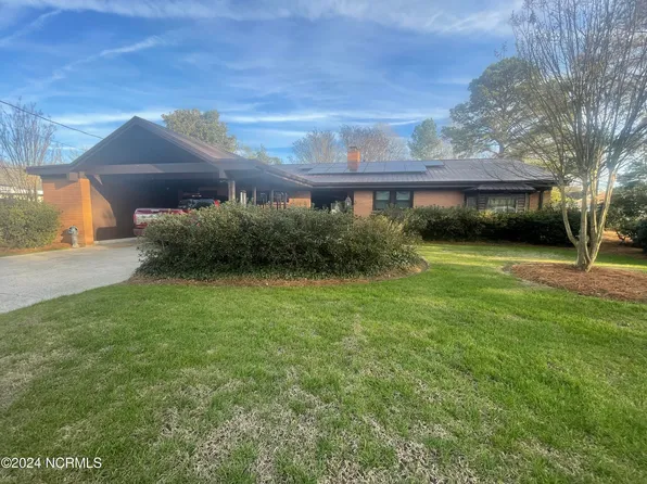 310 N Martin Street, Mount Olive, NC 28365