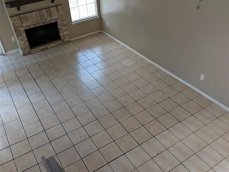 12214 Bob White Dr #122 — Photo 6