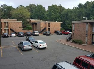 1733 S Hawthorne Rd, Winston Salem, NC 27103