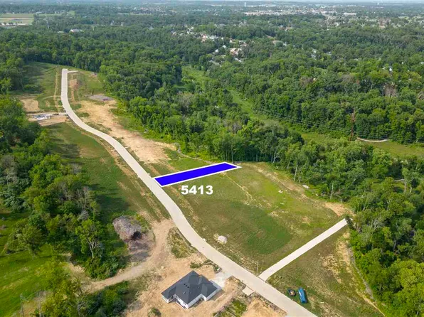 5413 Seminole Valley Trl NE, Cedar Rapids, IA 52411
