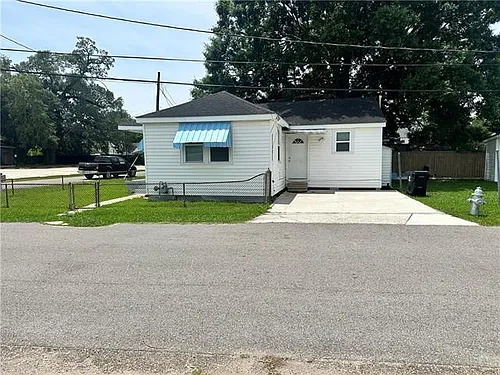 106 Elodie Ave Photo 1