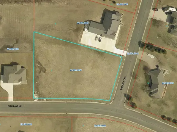 1017 Birch Ave NE, Montgomery, MN 56069