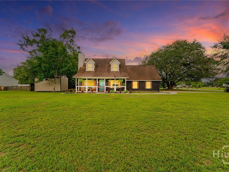 1st image of 100 Live Oak Circle