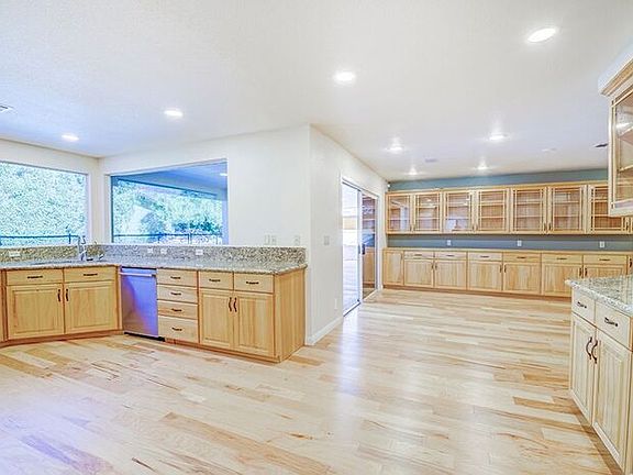 2nd image of 3008 Gilmary Ave