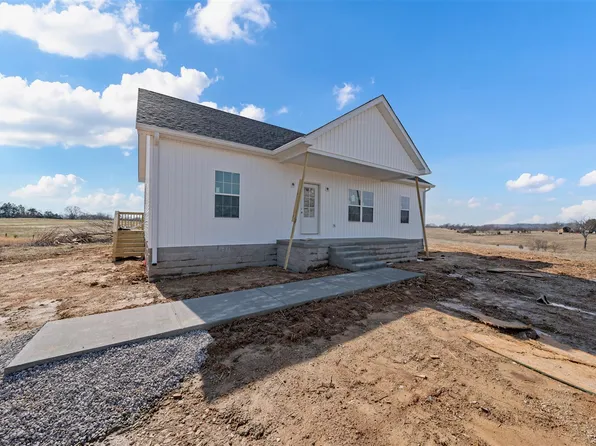 547 Rocky Hill Rd, Smiths Grove, KY 42171