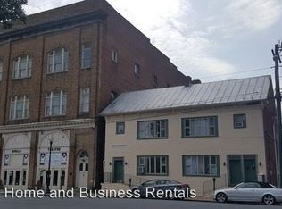 126 E Martin St, Martinsburg, WV 25401