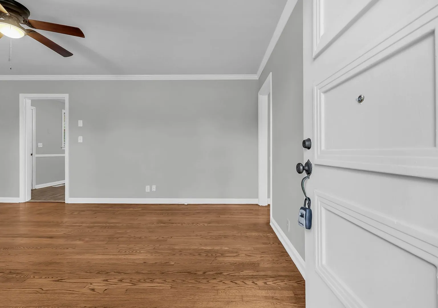 143 N Meadow Ready Now! — Photo 3