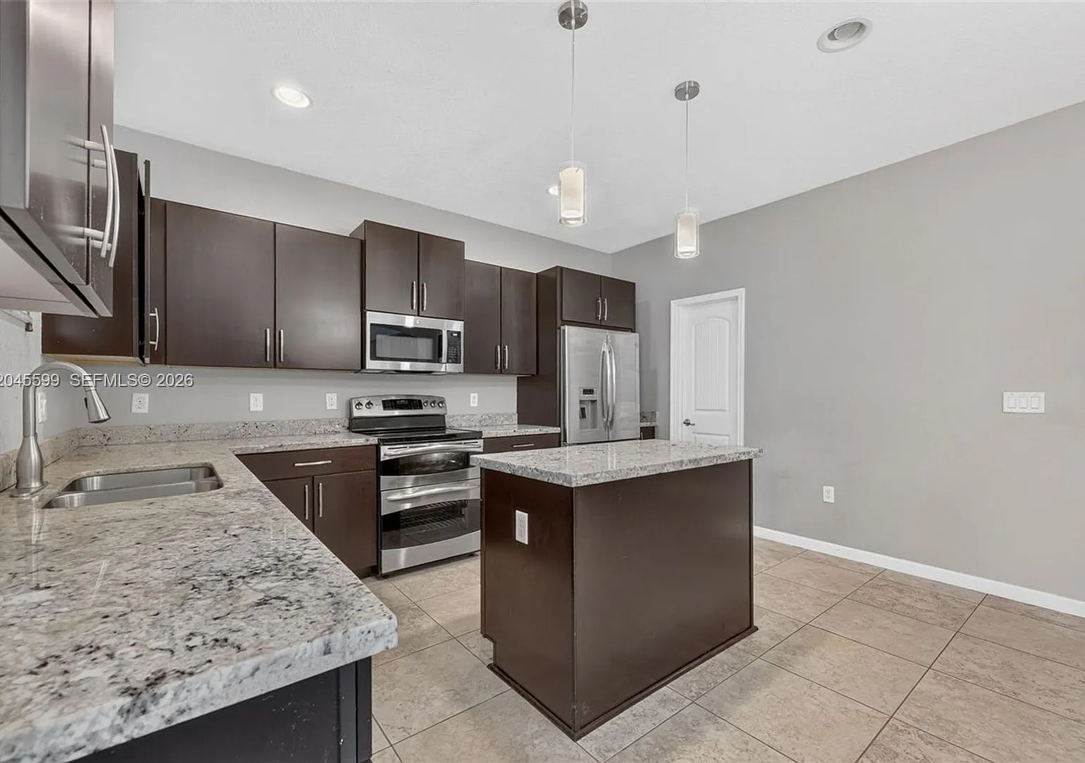 20943 SW 133rd Avenue, Miami, FL 33177 - 6222 — Photo 2