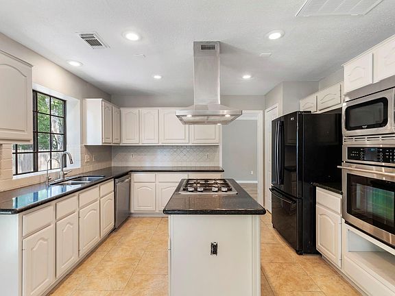 2nd image of 183 S Rushwing Cir