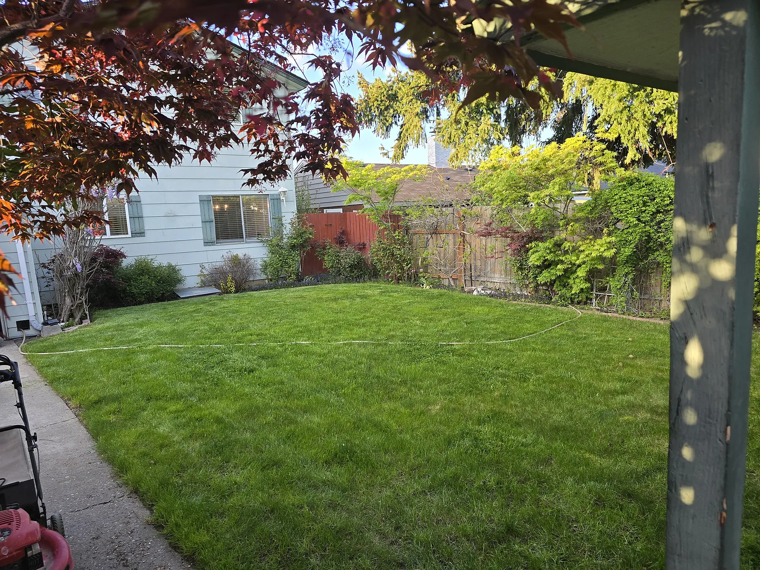 601 Marjo St — Photo 4