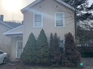 24 Rumsey St, Port Jervis, NY 12771