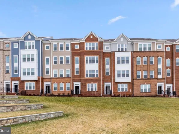 23517 Public House Rd #H, Clarksburg, MD 20871