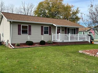 6082 Walmore Rd, Sanborn, NY 14132