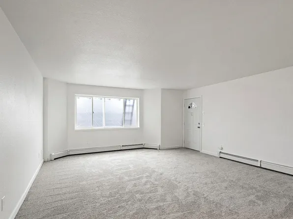 3921 Peterkin Ave #3, Anchorage, AK 99508
