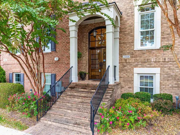 7544 McCrimmon Pkwy, Cary, NC 27519