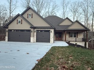 100 Tigitsi Ln, Loudon, TN 37774