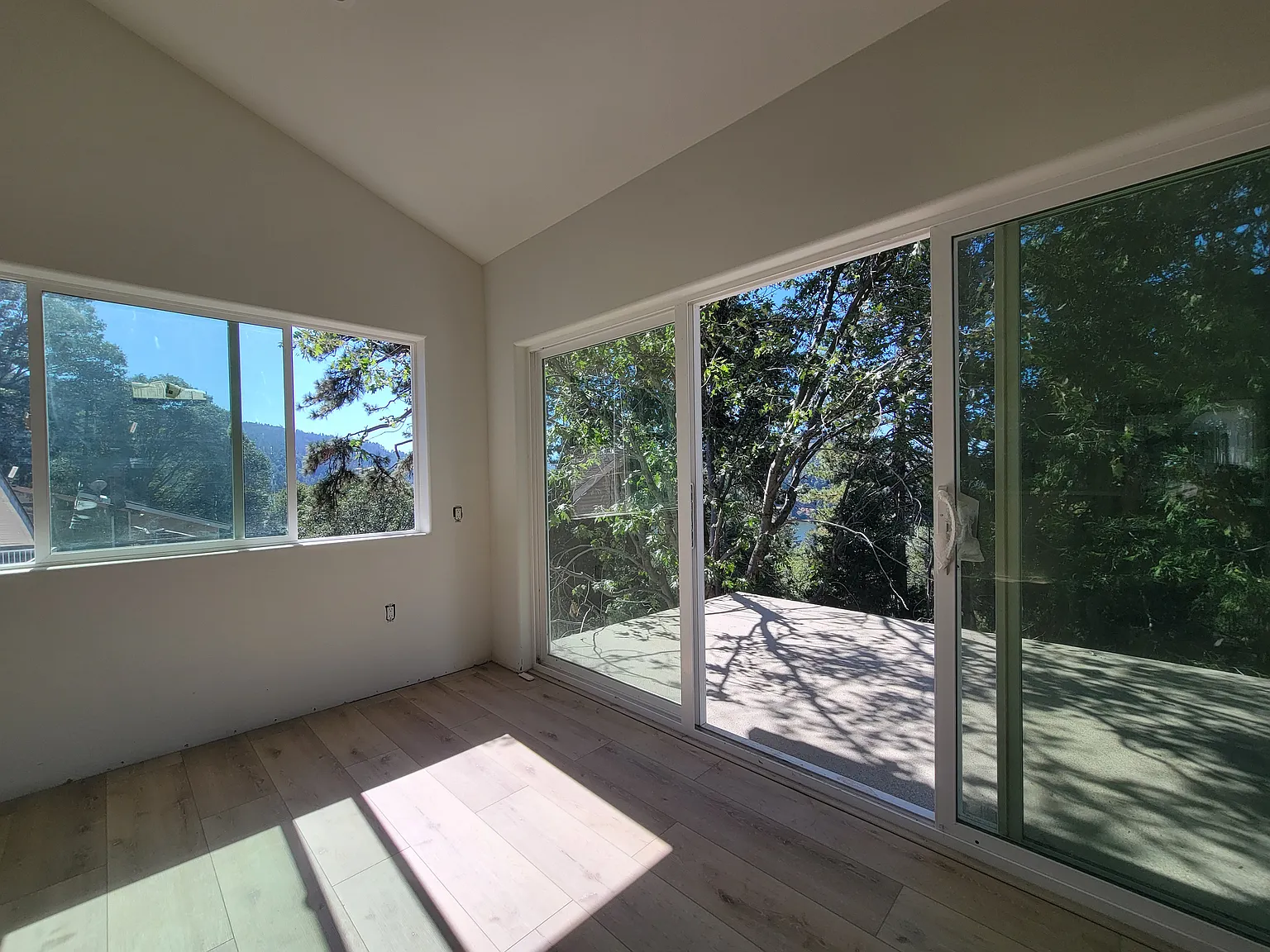 630 Arbula Dr — Photo 4