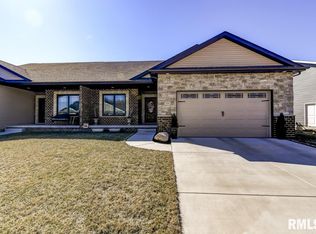 4710 Bellevue Dr, Springfield, IL 62711