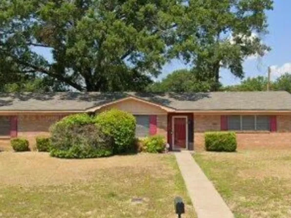 1423 Auburn Dr, Longview, TX 75601