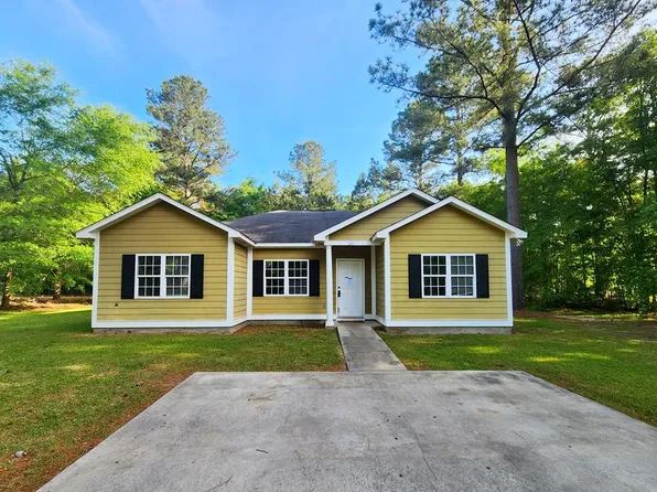 1290 Georgia Ave SE, Dawson, GA 39842