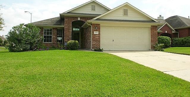 All brick home in Houston