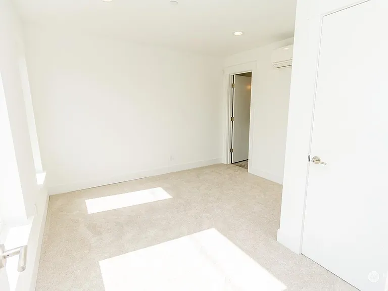 7100 Beacon Ave S #S7100 — Photo 10