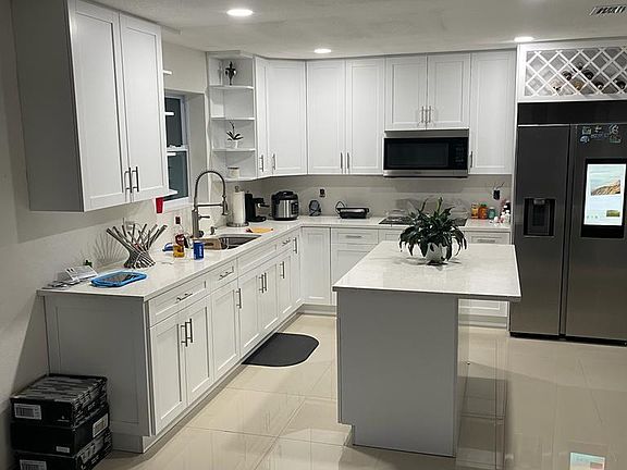 3rd image of 4810 Witch Lane