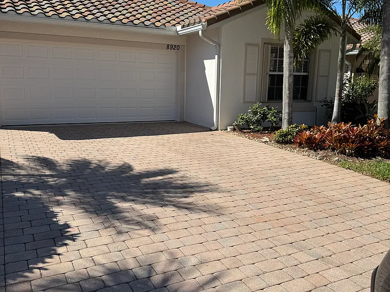 8920 Cascades Isle Blvd — Photo 21