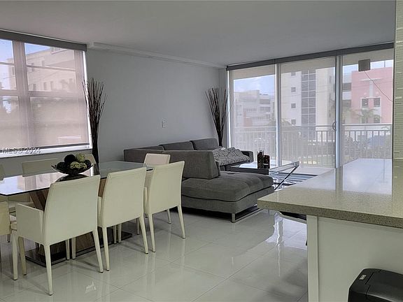 4th image of 9500 W Bay Harbor Dr APT 3H