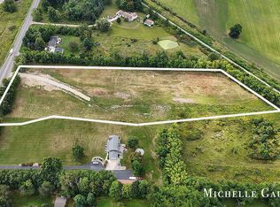 8977 Kraft Ave SE, Caledonia, MI