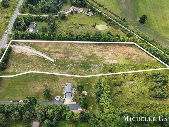 8977 Kraft Ave SE, Caledonia, MI 49316