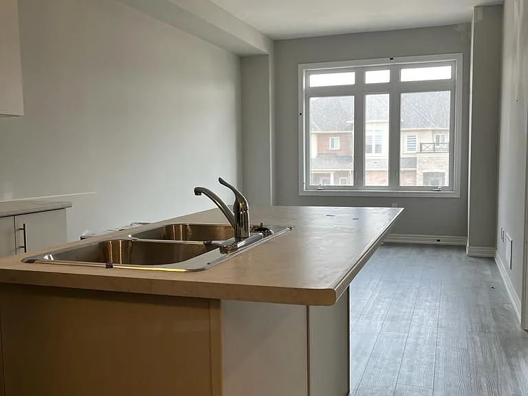 148 Sonoma Ln — Photo 5
