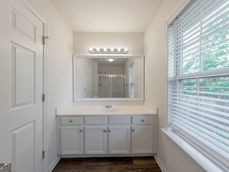 196 Highland Falls Dr — Photo 11