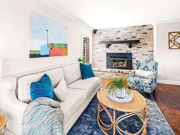 3rd image of 136 Pajaro Way
