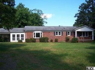 392 E Lackey Farm Rd, Stony Point, NC 28678
