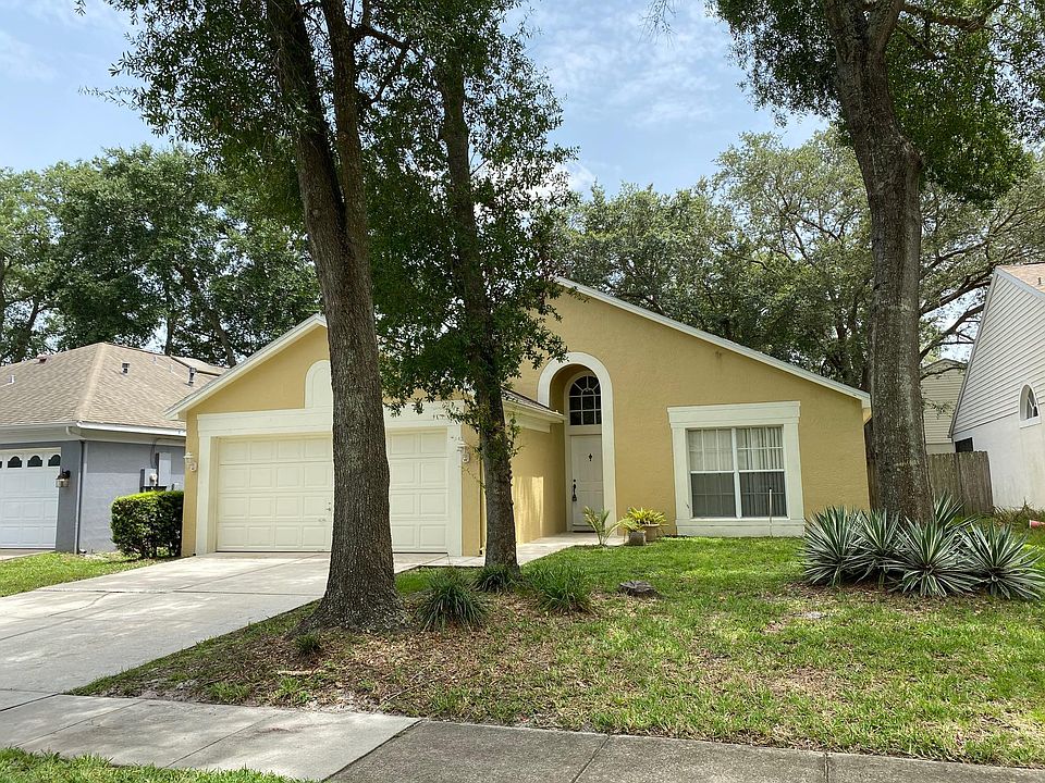 1st image of 287 Oak Park Pl