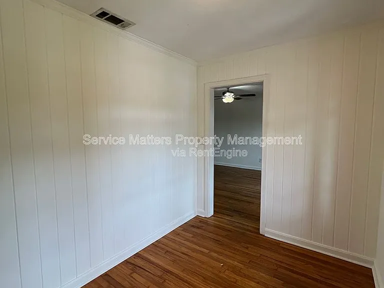 3543 Bayou Blvd — Photo 4