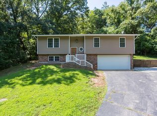 788 Windsor Harbor Rd, Imperial, MO 63052