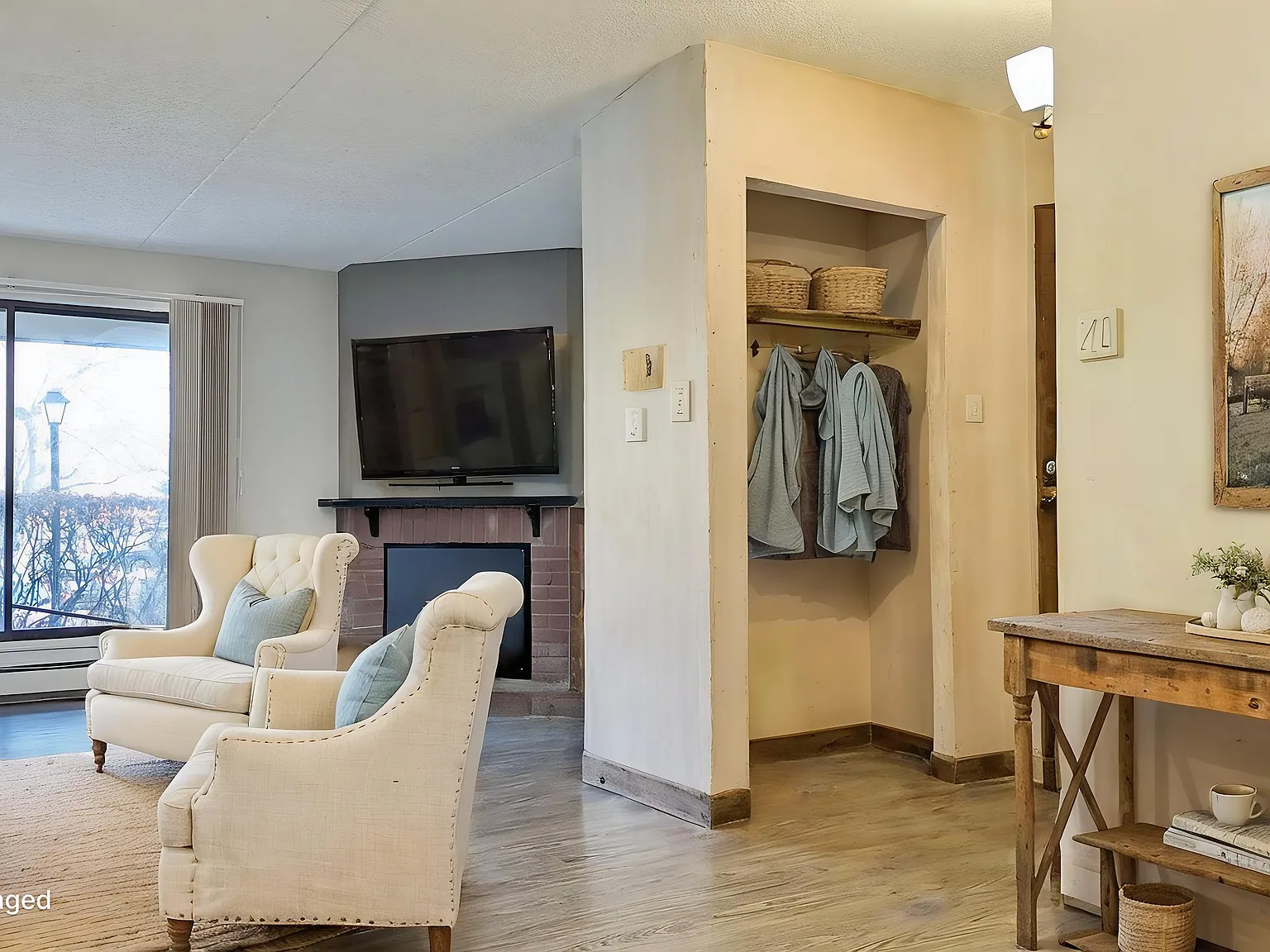 Mainstreet Fairmont Village — Photo 4