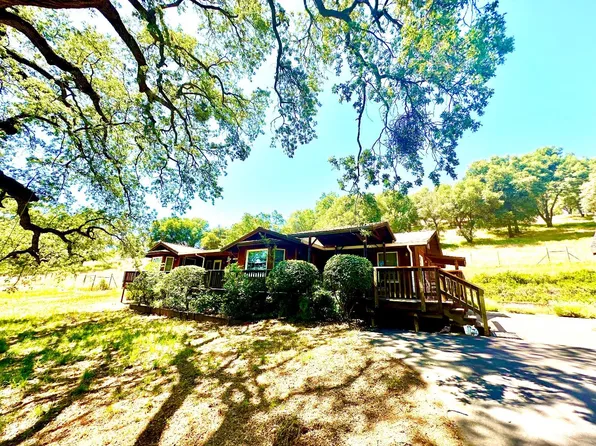 6783 Michel Rd, Mountain Ranch, CA 95246