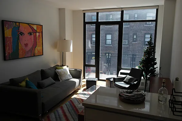 Rented by Consortio Funding LLC | media 16