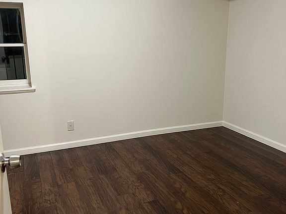 3rd image of 166 Vanderbilt Ave APT 1C