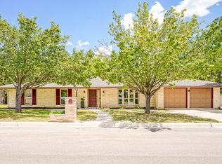 622 Sunhaven Dr, Windcrest, TX 78239