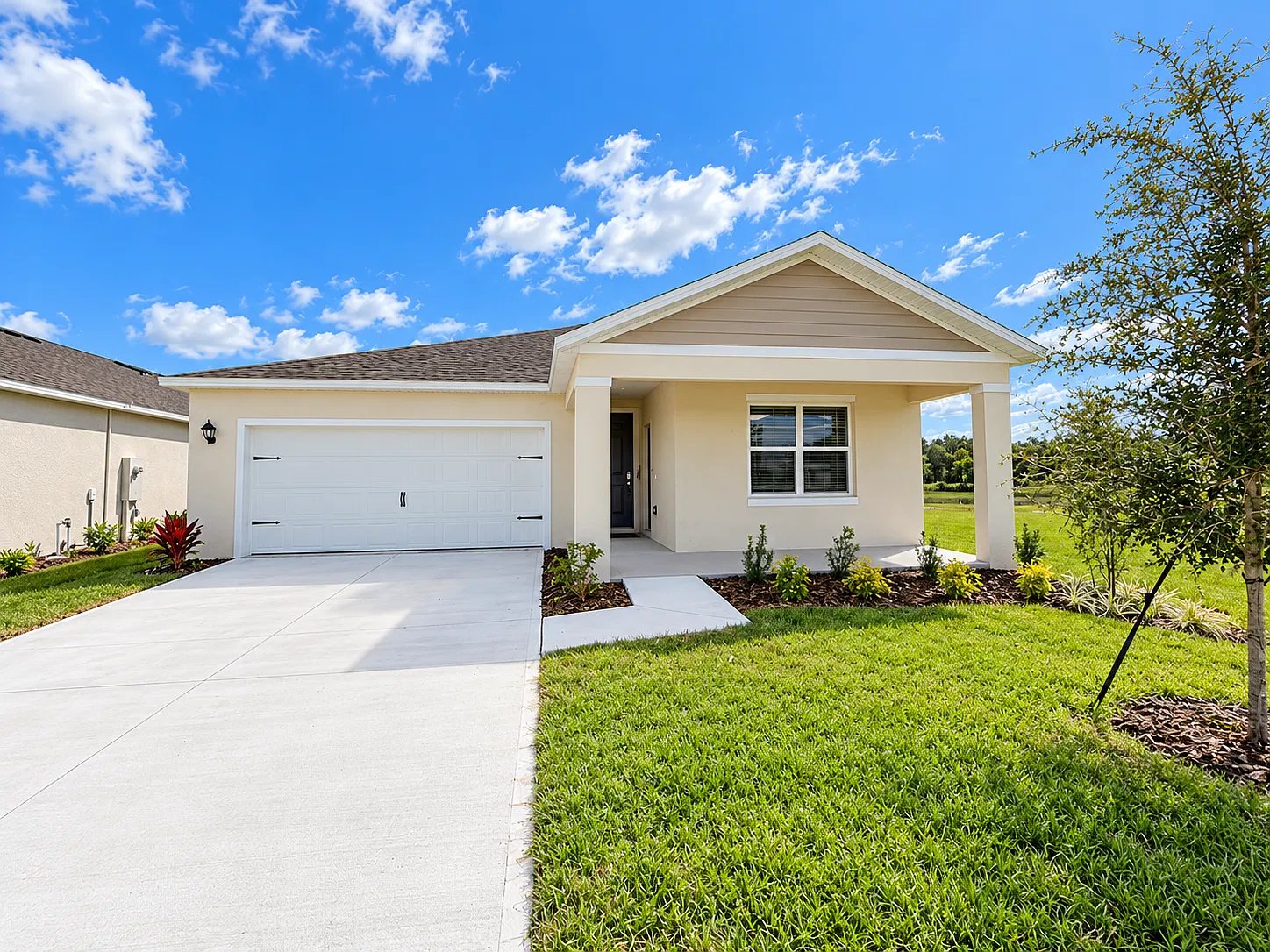 4 bed, 2077 sqft, $2,800 — Photo 1