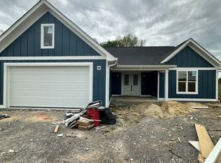 1163 Spry Rd, Bradyville, TN 37026