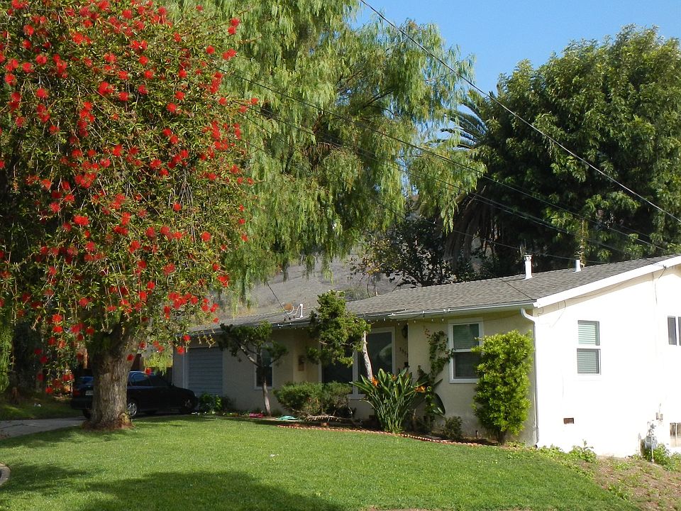 1st image of 3932 Hawley Ave