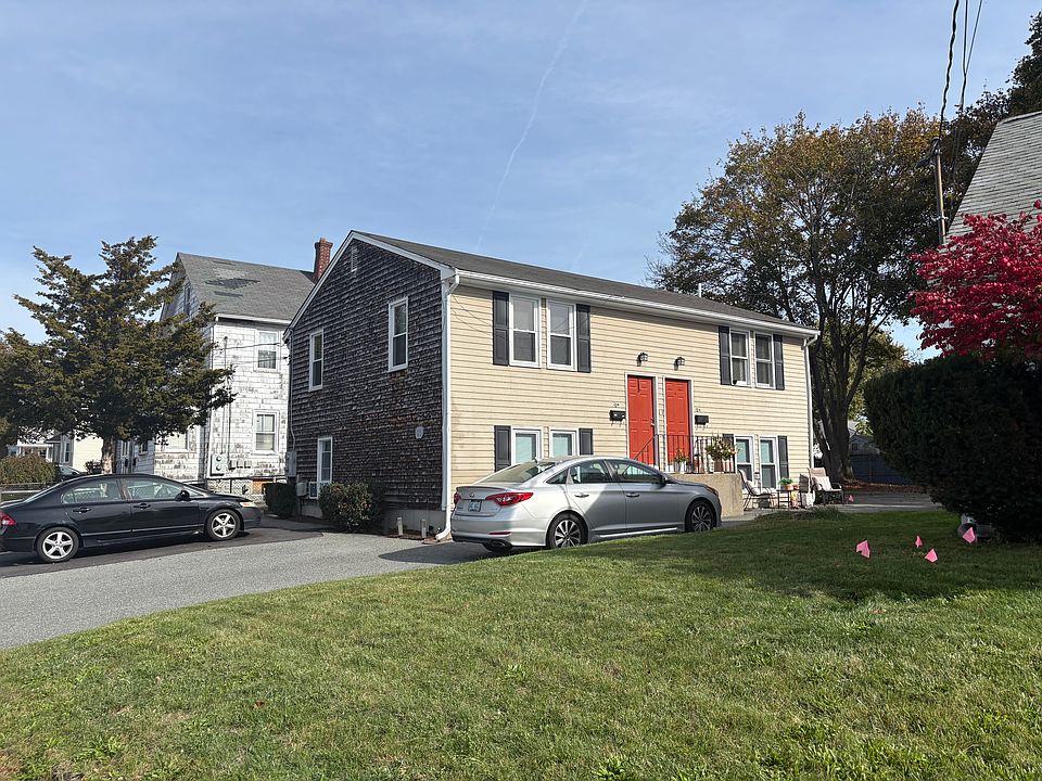 Duplex side view of home