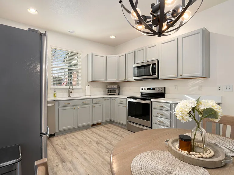 2714 Autumn Harvest Way — Photo 11